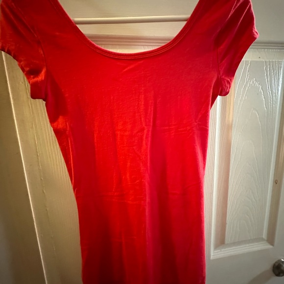 Y2K Bella Swan Style Red Short Sleeve X-Long Lace Trim Bottom Top - Picture 4 of 4